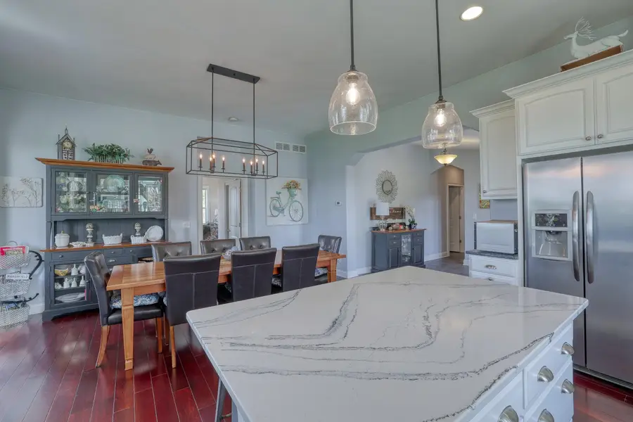 N2901 Crossbill Rd, Lowell, WI 53579 - #3