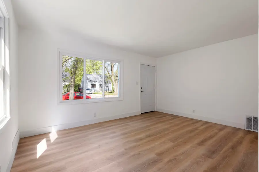 4666 N 46th St, Milwaukee, WI 53218 - #2