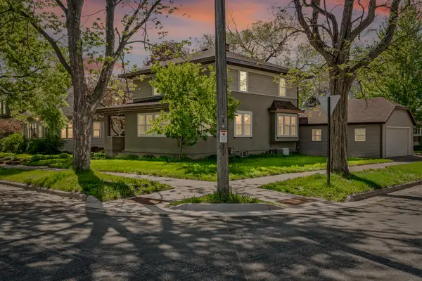 1404 Adams St, La Crosse, WI 54601