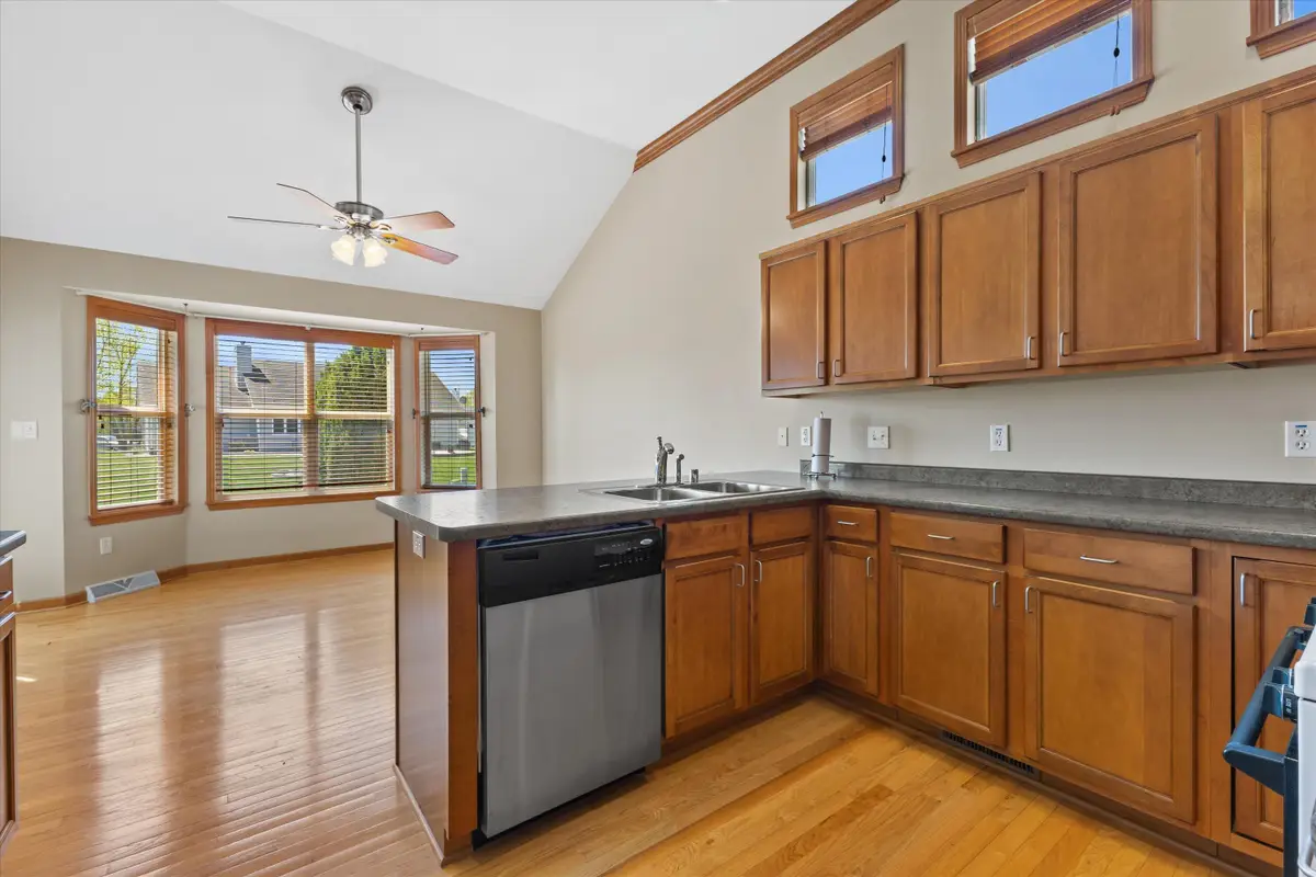 6615 Greenhill Dr, Mount Pleasant, WI 53406 - #1