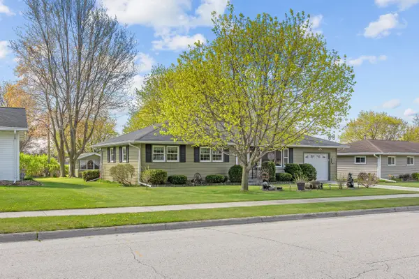 2211 Pleasant Ave, New Holstein, WI 53061