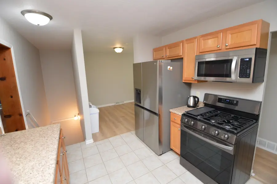 4110 S Troy Ave, Saint Francis, WI 53235 - #3