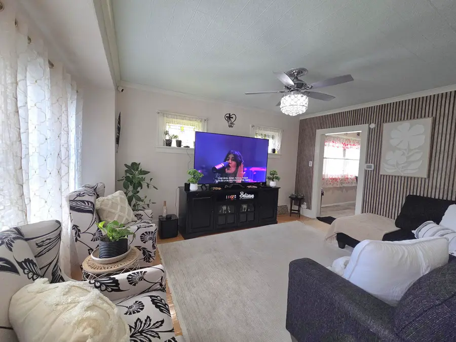 2343 S 34th St, Milwaukee, WI 53215 - #2