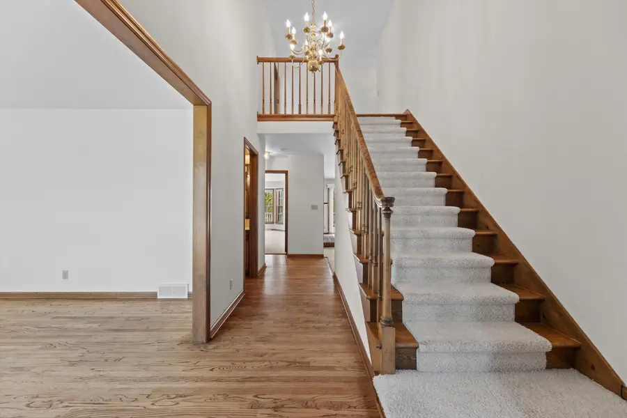 1720 W Bradford Dr, Mequon, WI 53092 - #2