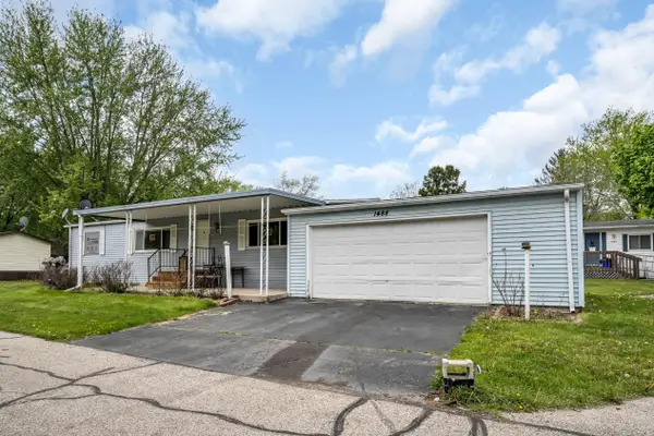 1488 Greenfield Ave, Lyons, WI 53105