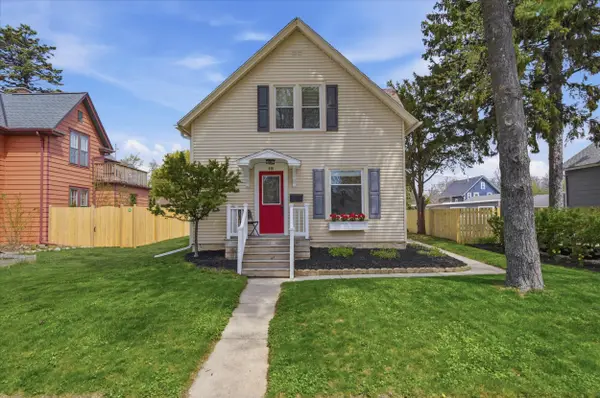 458 W Michigan St, Port Washington, WI 53074