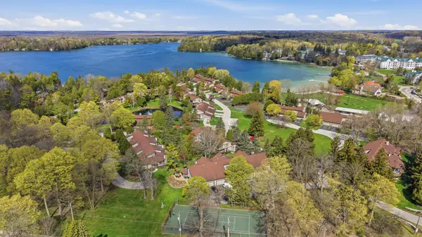 114 Point Elkhart Dr, Elkhart Lake, WI 53020