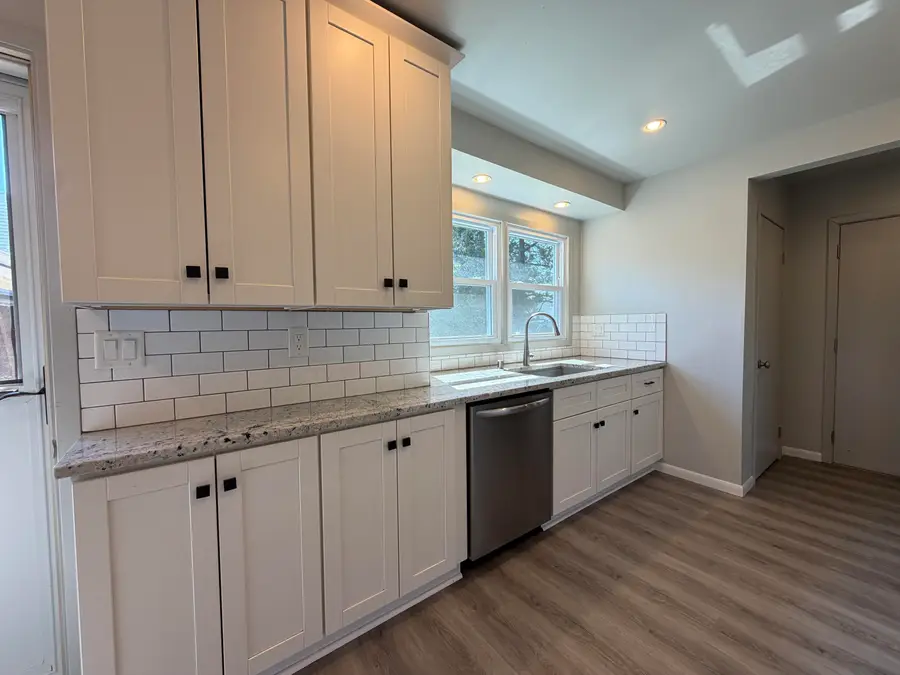 404 8th St, Somers, WI 53140 - #3