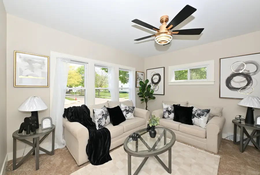 1901 N 32nd St, Milwaukee, WI 53208 - #3