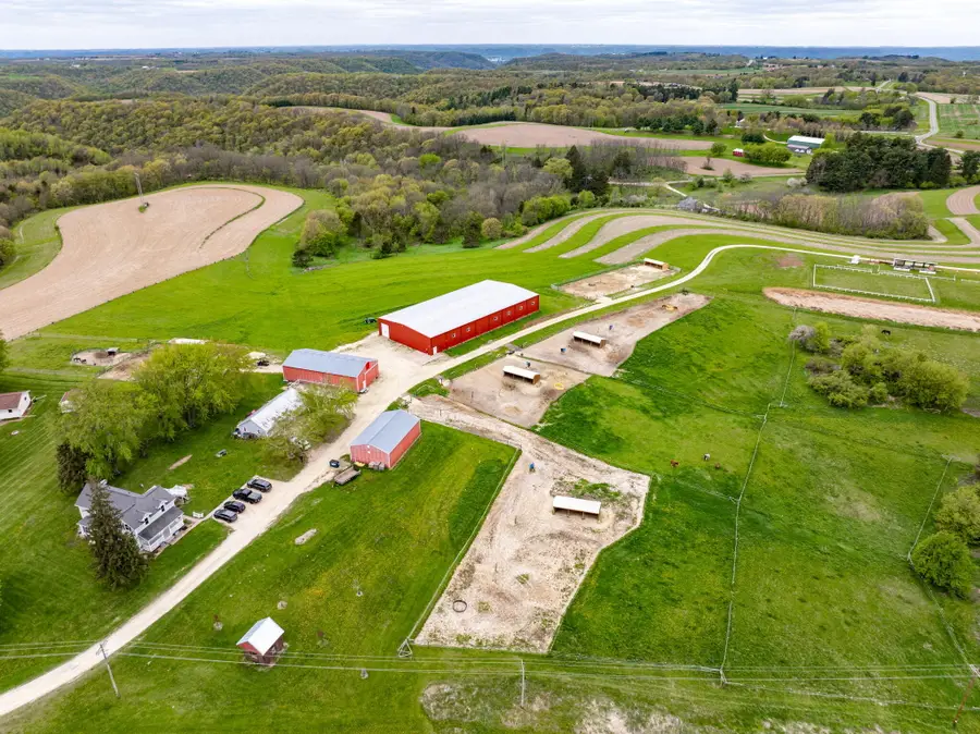 W4102 Ober Rd, Greenfield, WI 54623 - #2