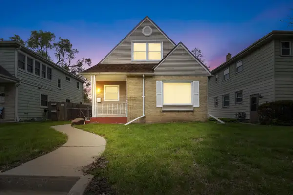 4533 N 68th St, Milwaukee, WI 53218