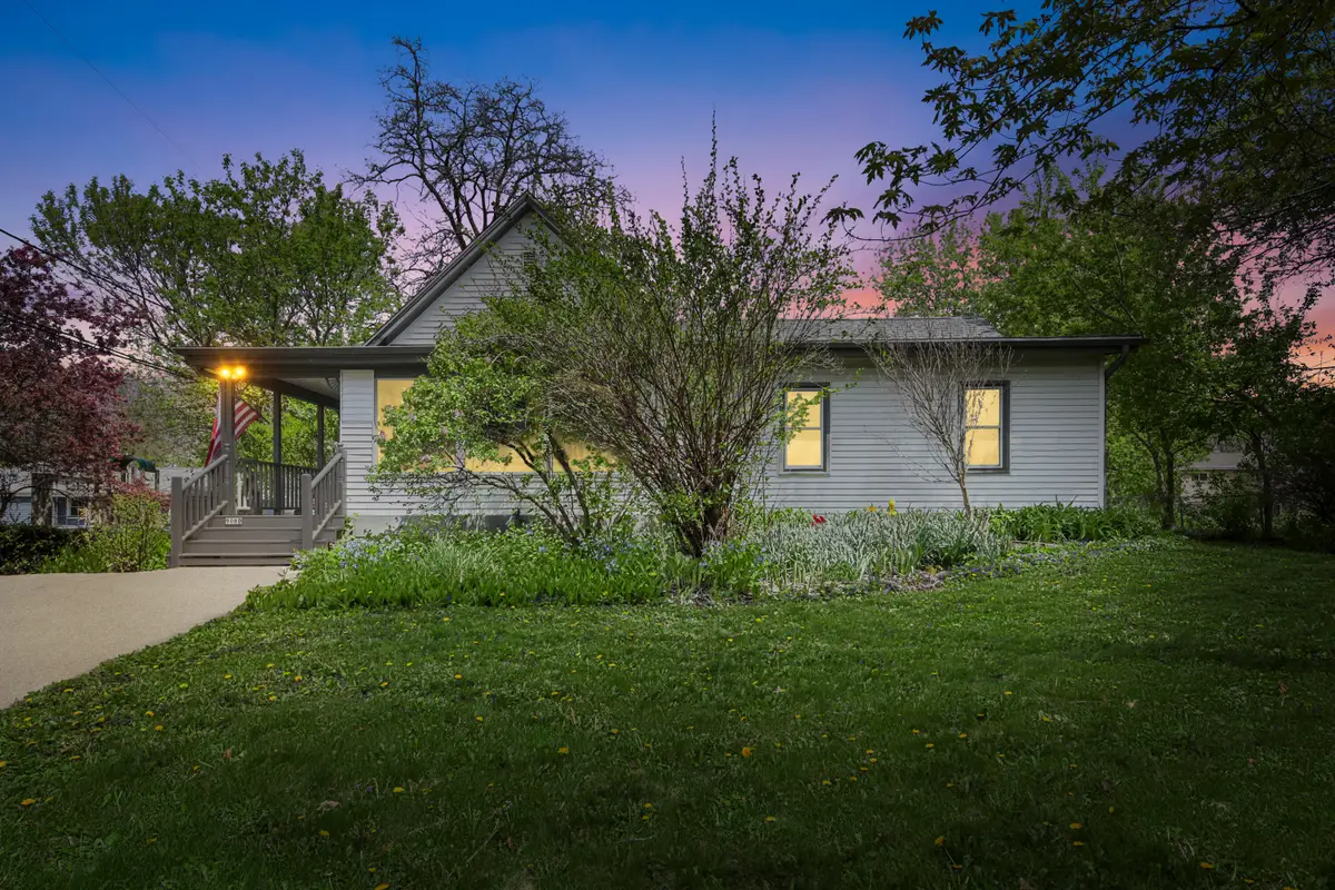 9080 S Chicago Ct, Oak Creek, WI 53154 - #1