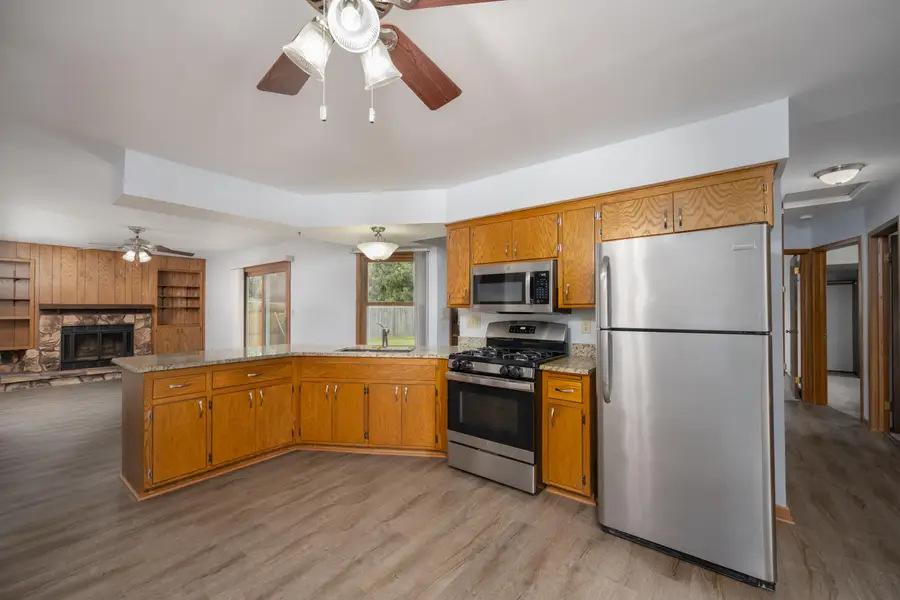 3812 W Jodi Pl, Franklin, WI 53132 - #2
