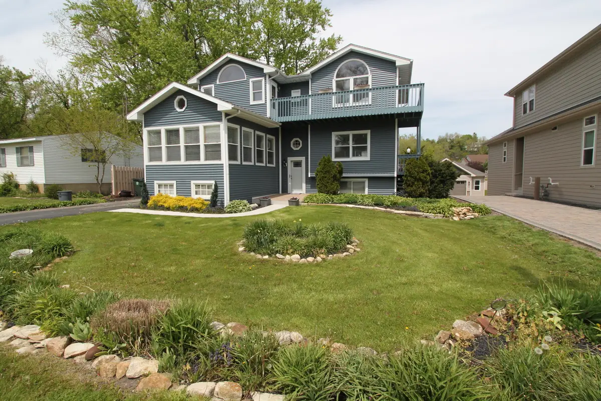 312 Knobes Ave, Twin Lakes, WI 53181 - #1