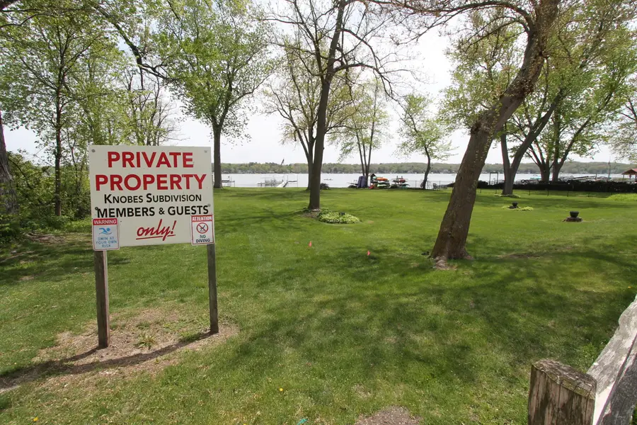 312 Knobes Ave, Twin Lakes, WI 53181 - #3