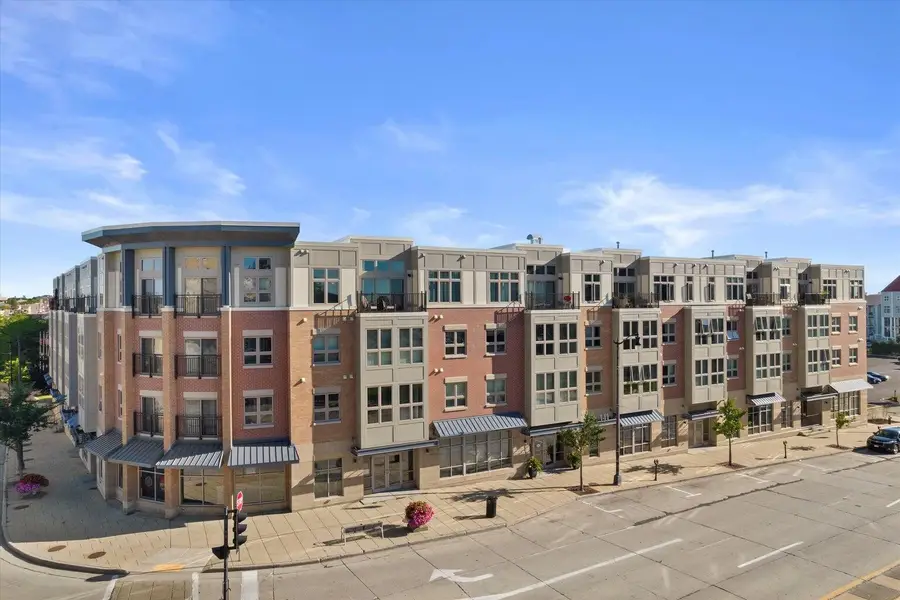 141 Main St, Racine, WI 53403 - #3