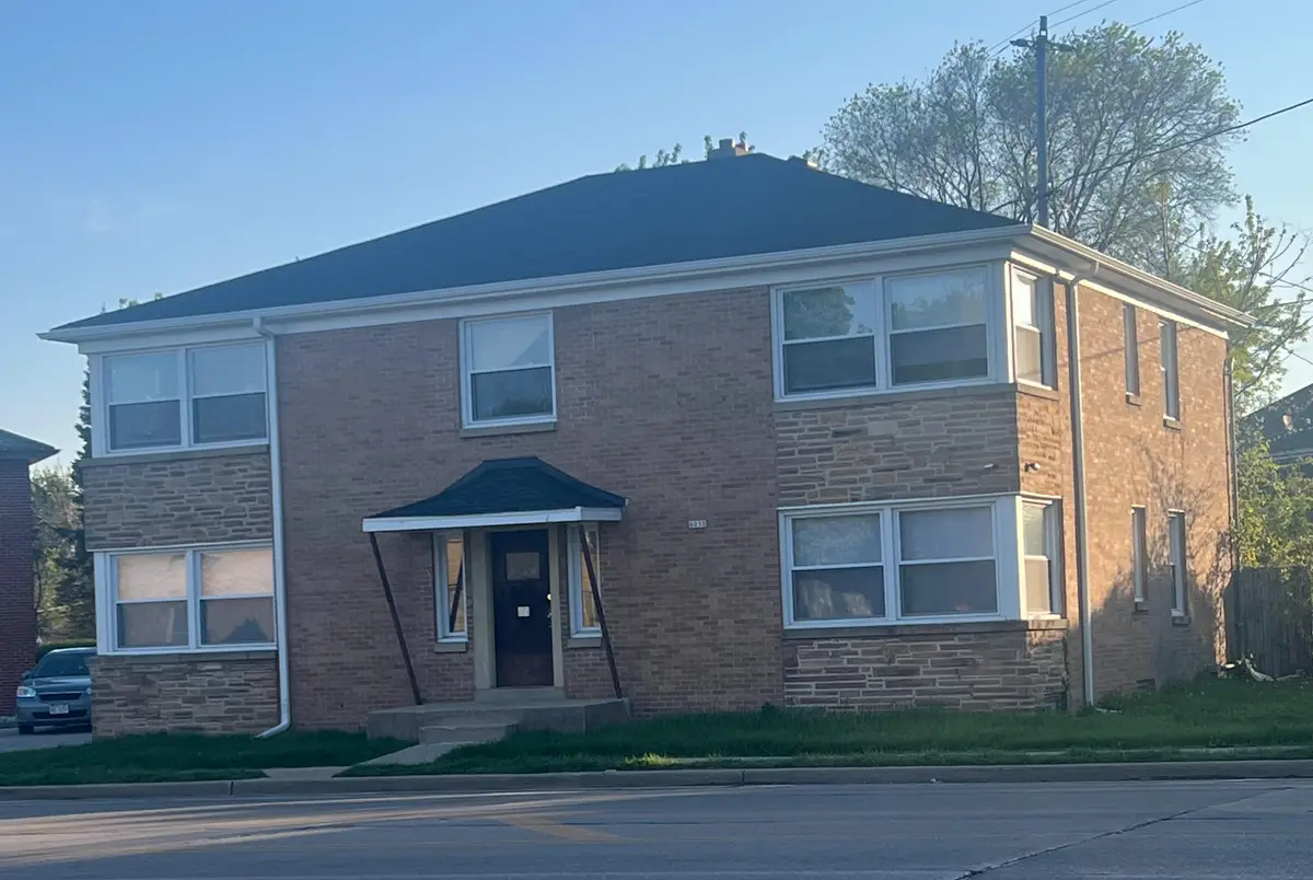 6050 W Appleton Ave, Milwaukee, WI 53210 - #1