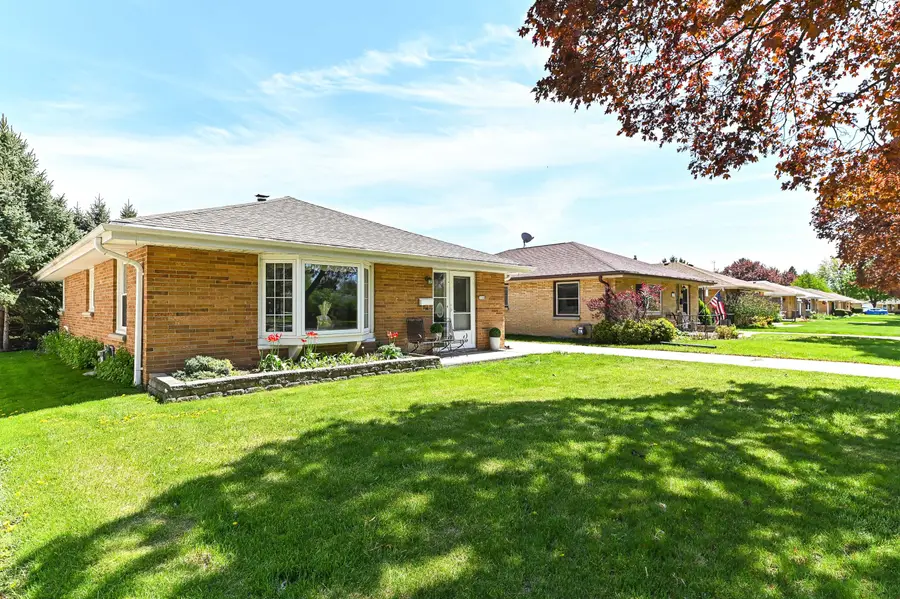 3168 S 71st St, Milwaukee, WI 53219 - #2
