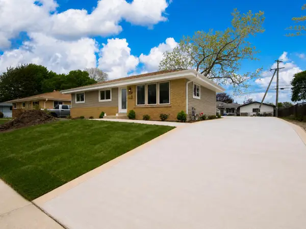 4621 39th Ave, Kenosha, WI 53144