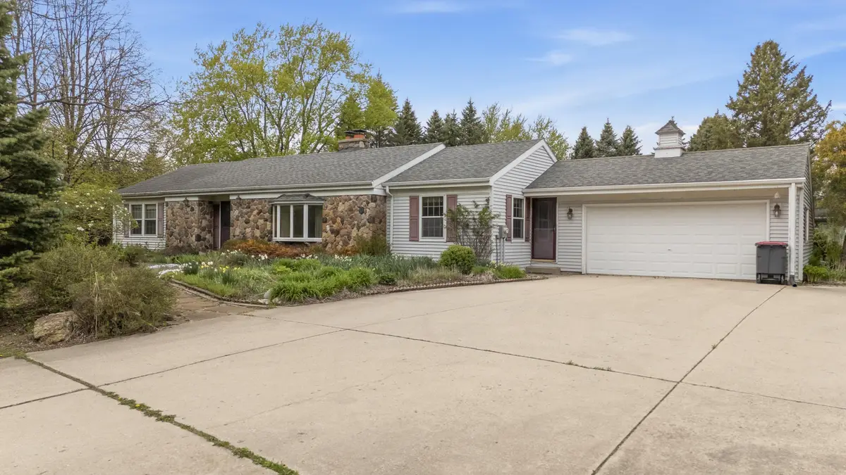 4050 Sleeping Dragon Rd, West Bend, WI 53095 - #1