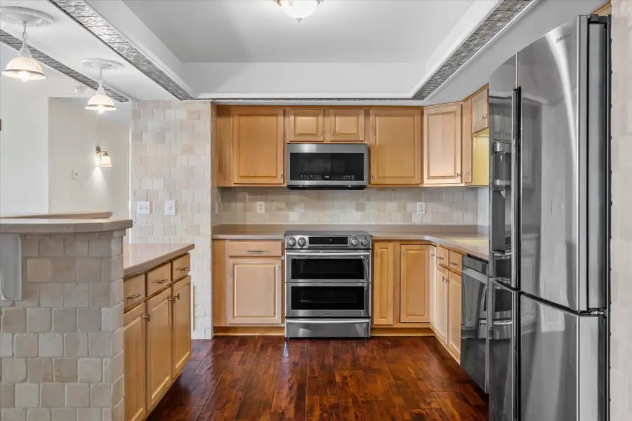 415 N Lake St, Port Washington, WI 53074 - #2