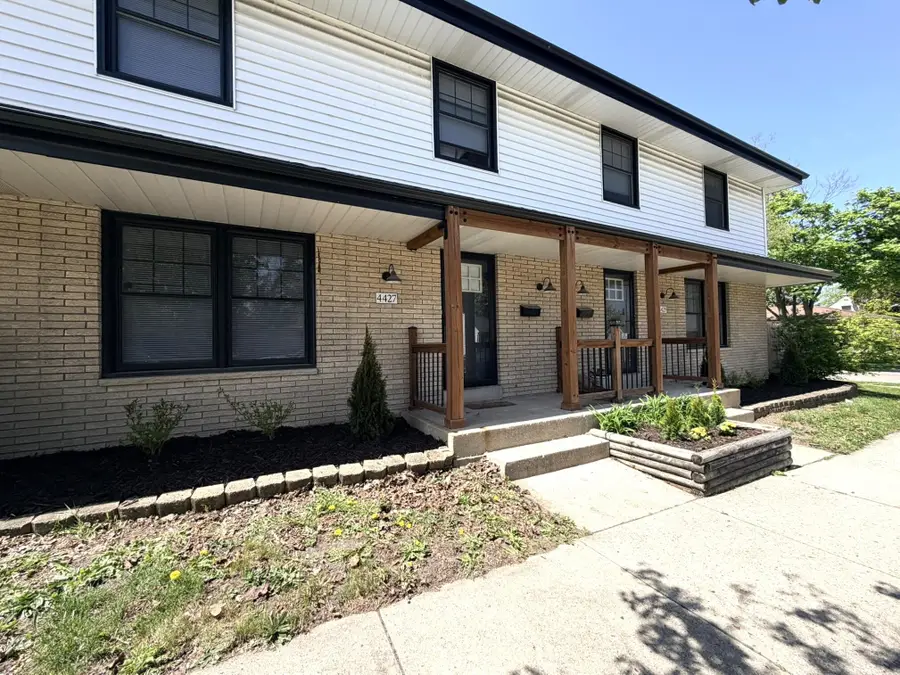 4427 N 77th St, Milwaukee, WI 53218 - #2