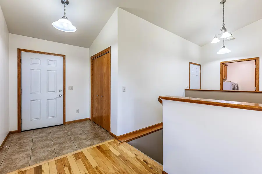 1338 Rosewood Trl, Onalaska, WI 54650 - #3