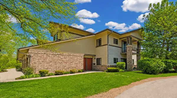 500 W Bender Rd, Glendale, WI 53217
