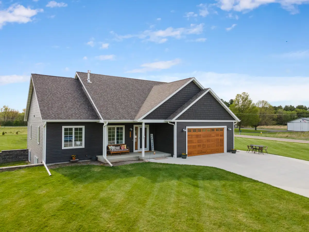 N806 Long Dr, Oakland, WI 53538 - #1