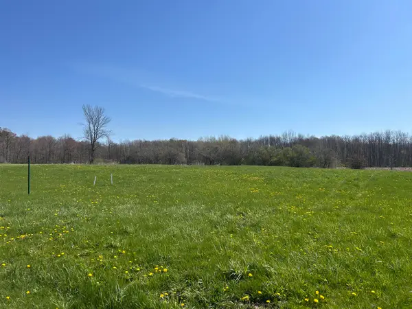 Lt3 Wild Oak Dr, Manitowoc, WI 54220