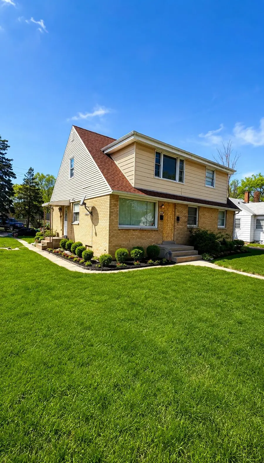 4257 N 53rd St, Milwaukee, WI 53213 - #2
