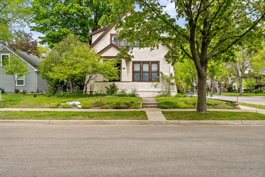 1635 King St, La Crosse, WI 54601 - #2