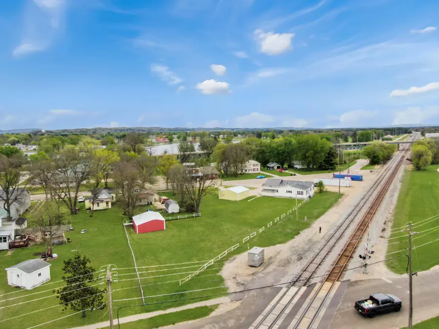 715 Wolcott St, Sparta, WI 54656 - #3