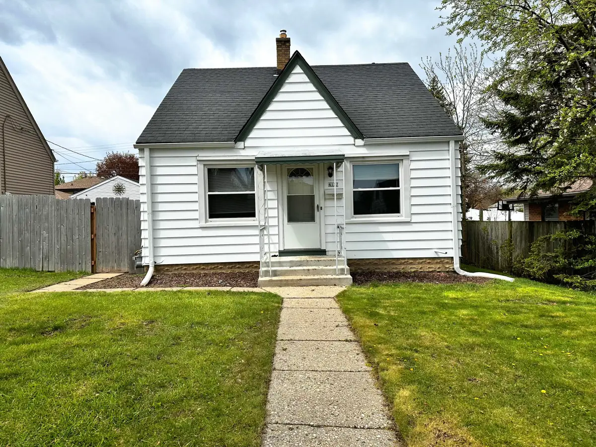 4157 N 71st St, Milwaukee, WI 53216 - #1