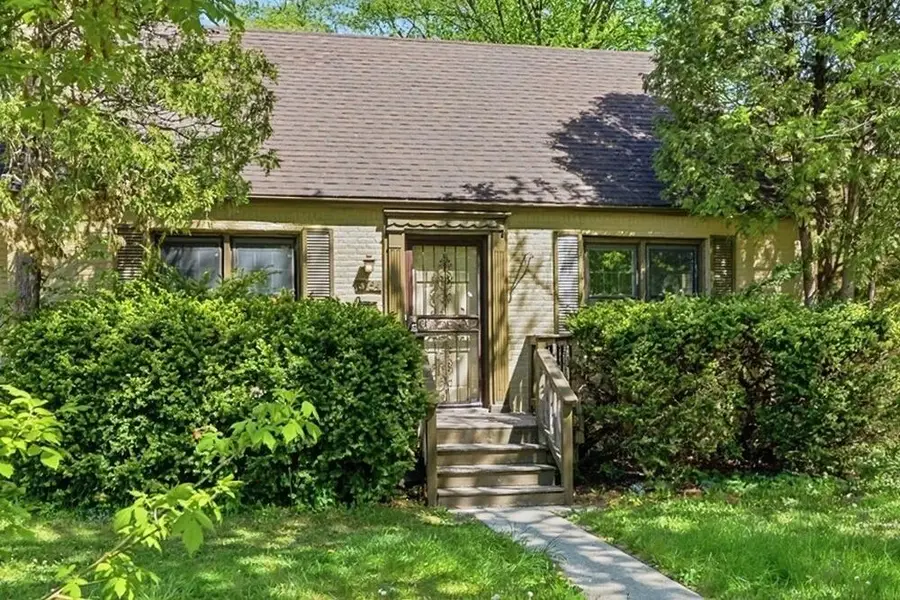 5334 N 51st Blvd, Milwaukee, WI 53218 - #3
