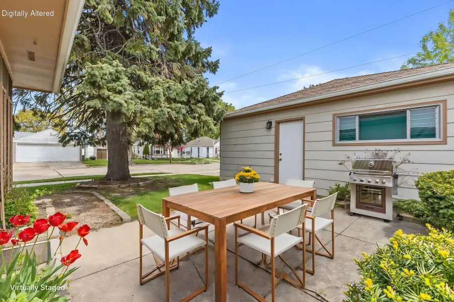 2821 Green St, Racine, WI 53402 - #3