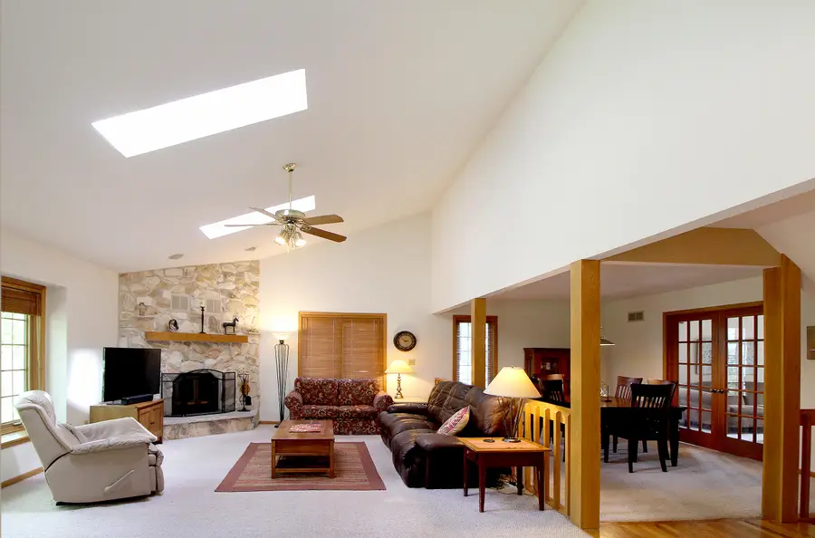 9432 W Stanford Ct, Mequon, WI 53097 - #2