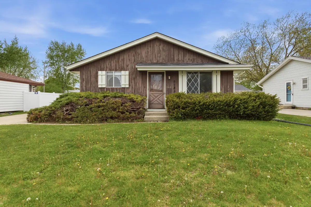 6185 S Merrill Ave, Cudahy, WI 53110 - #1