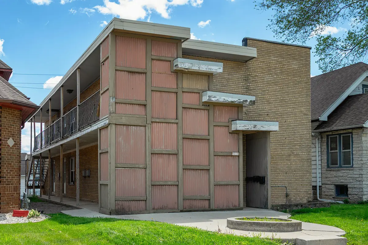 5315 W National Ave, West Milwaukee, WI 53214 - #1