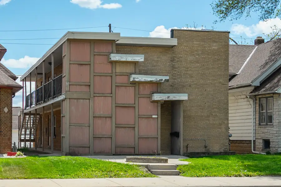 5315 W National Ave, West Milwaukee, WI 53214 - #2