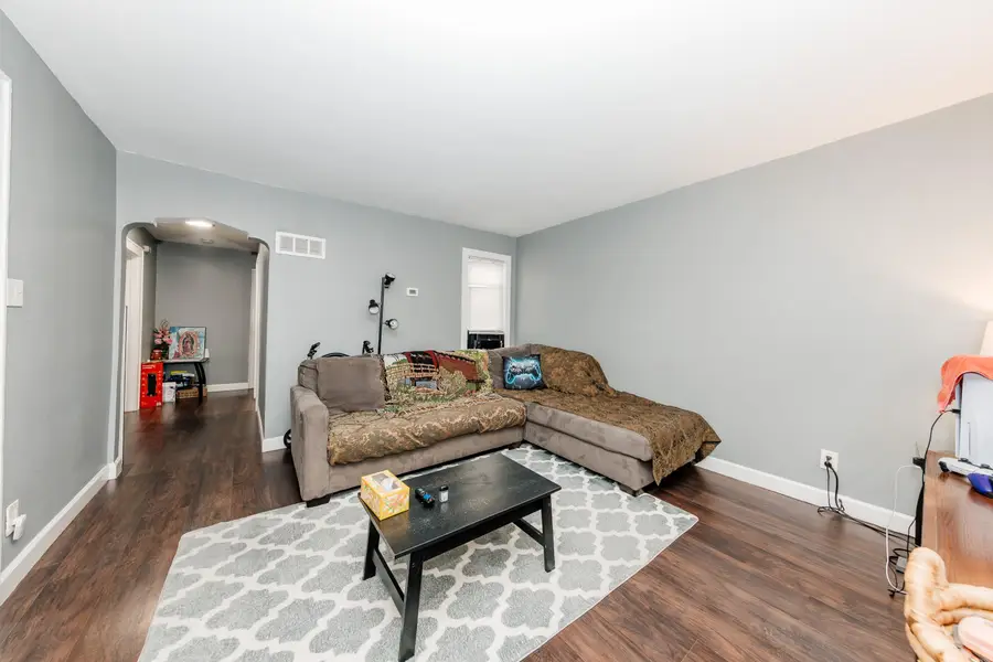 2445 S 62nd St, West Allis, WI 53219 - #3