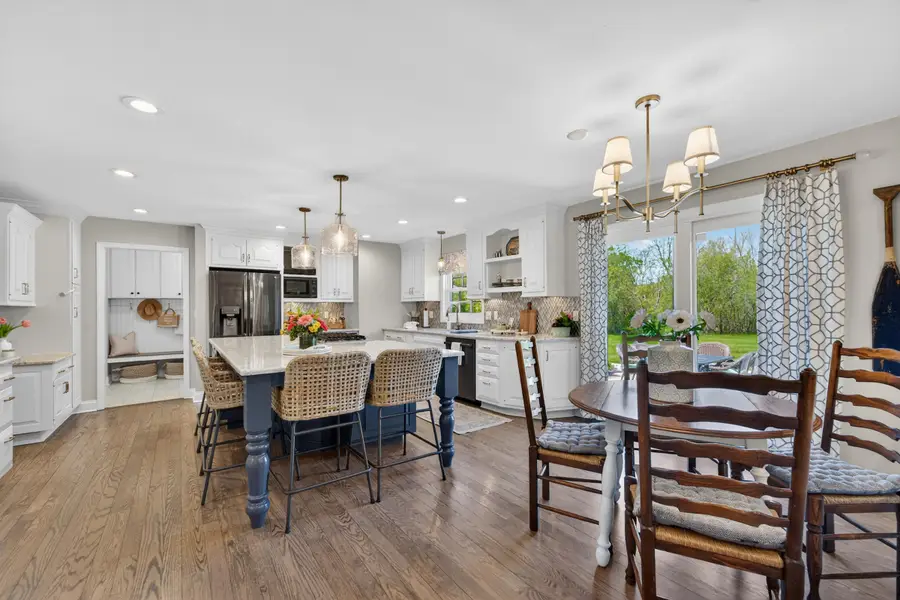 10235 N Range Line Ct, Mequon, WI 53092 - #3