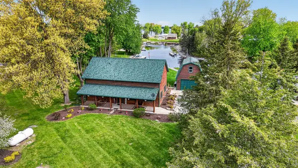 W6660 Puckaway Rd, Marquette, WI 53946