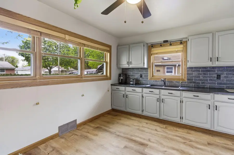 3048 S 57th St, Milwaukee, WI 53219 - #3