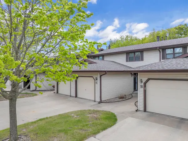 819 S Westhaven Pl, Appleton, WI 54914