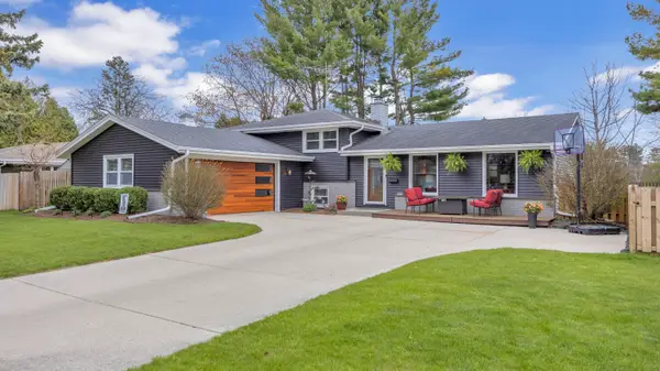 1317 Castle Ave, Sheboygan, WI 53081