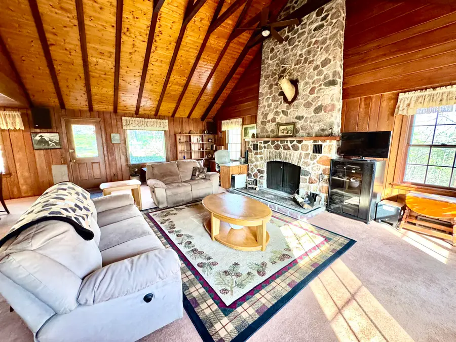 W228S8125 Guthrie Dr, Vernon, WI 53103 - #3