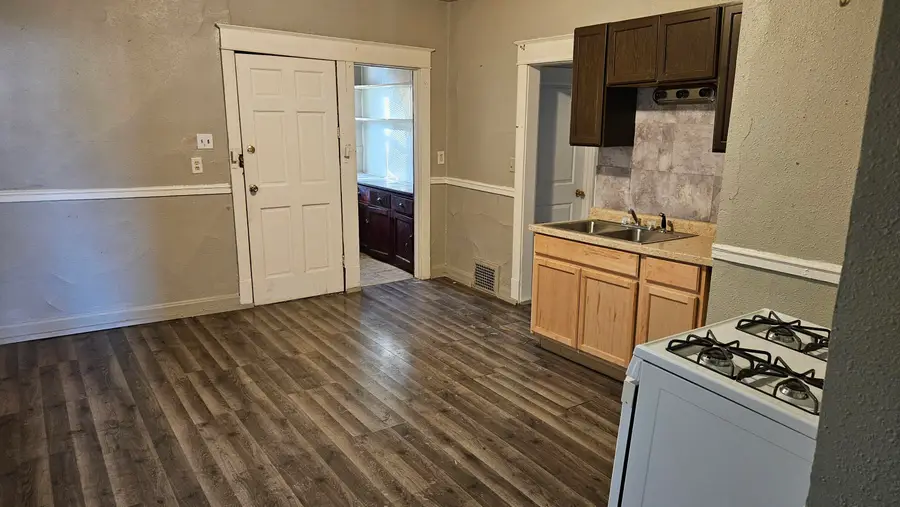 3143 N 14th St, Milwaukee, WI 53206 - #2