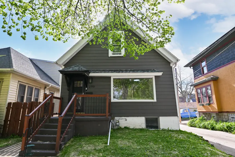 2719 S Austin St, Milwaukee, WI 53207 - #2