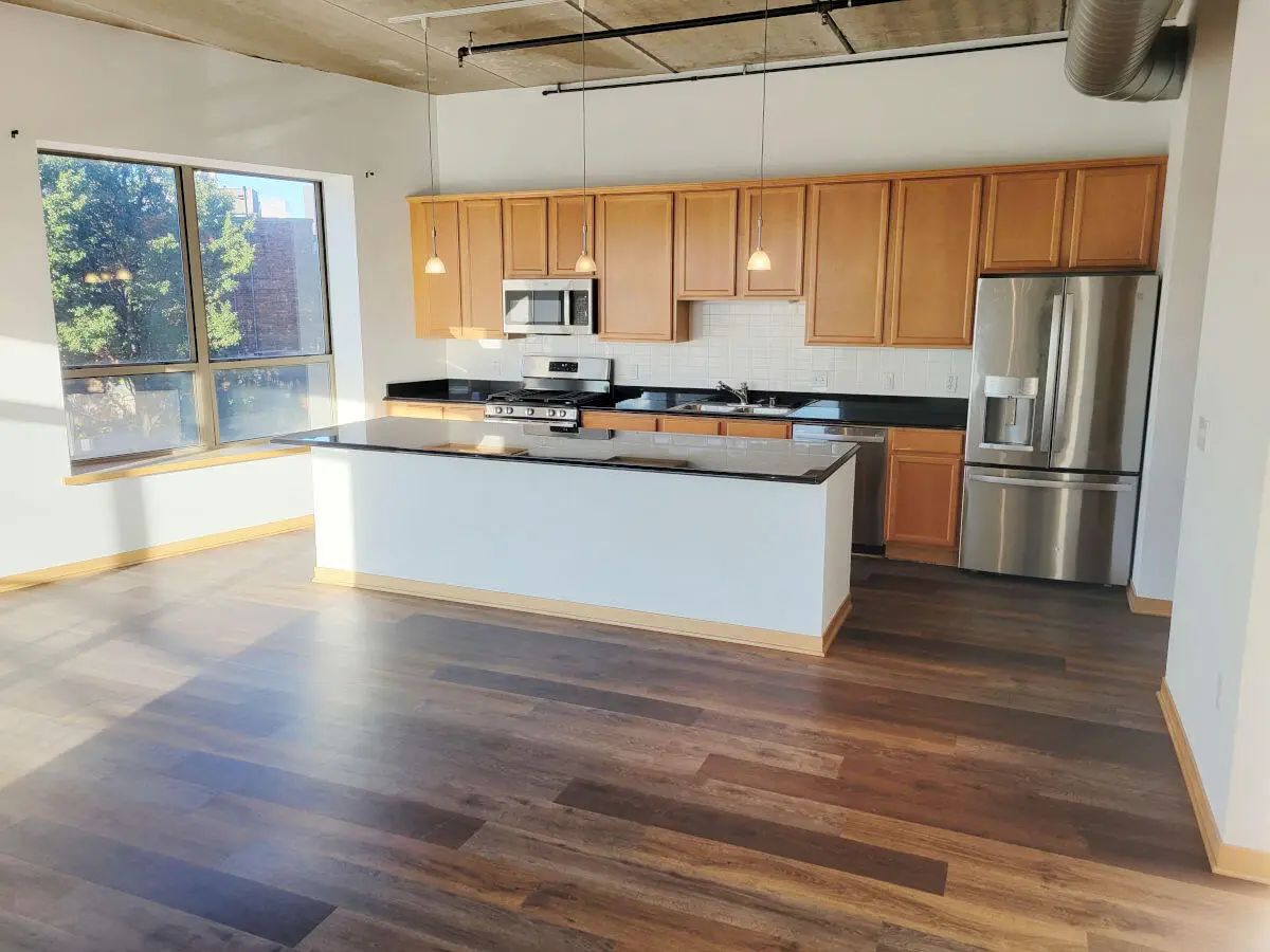 210 S Water St, Milwaukee, WI 53204 - #1